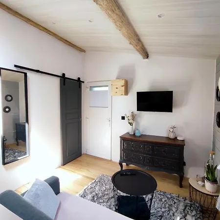 Lila - Wi-fi, Climatisation, Cafe & Petites Attentions Carcassonne