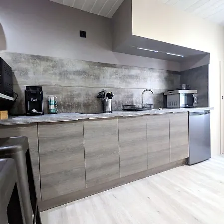 Lila - Wi-fi, Climatisation, Cafe & Petites Attentions *